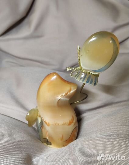 Котик из селенита 14 см