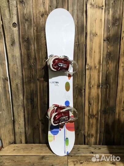 Женский сноуборд Burton 139 см с крепами Burton