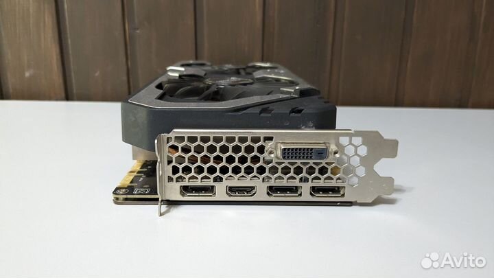 GTX 1070 Ti / Видеокарта