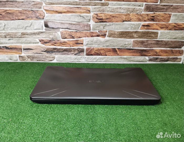 Игровой ноутбук Asus i5 4 ядра/GTX1050/ssd/Full HD