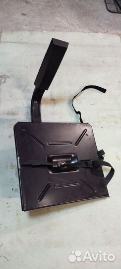 Кронштейн для техники (телевизор, плеер, колонка)