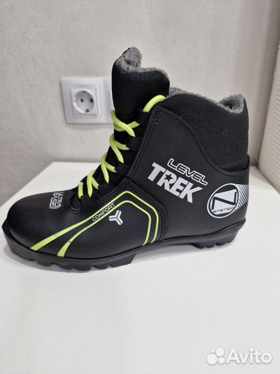 Лыжные ботинки trek