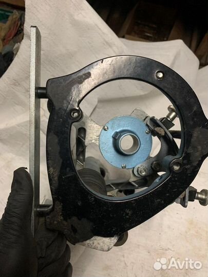 Погружная станция для ручного фрезера