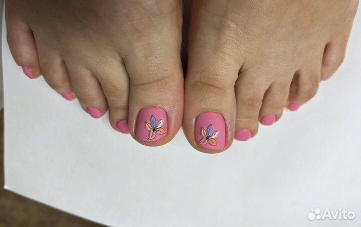 Требуются модели на педикюр маникюр Наращивание