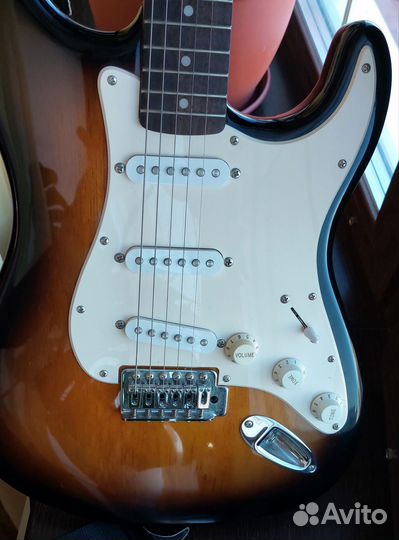 Fender squier affinity stratocaster