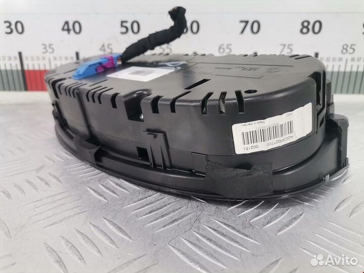 Панель для Volkswagen Touran 1