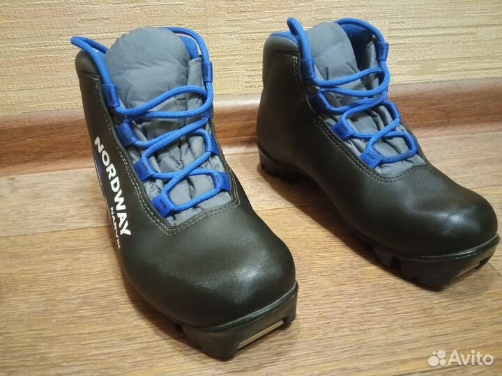 Лыжные ботинки nordway 35