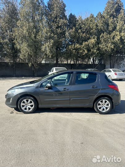 Peugeot 308 1.6 МТ, 2010, 117 000 км