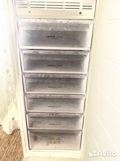 Морозильная камера бирюса 646SN, белый