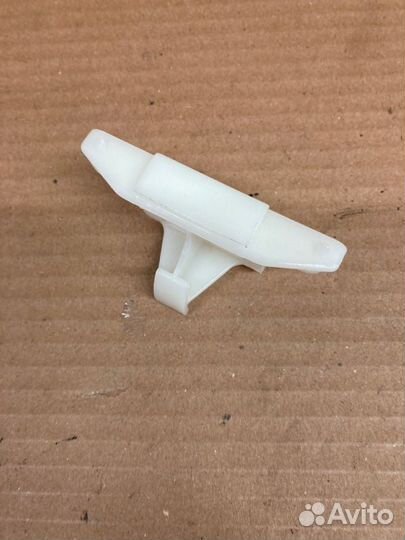 Крепление бампера Toyota Corona Premio AT211 зад