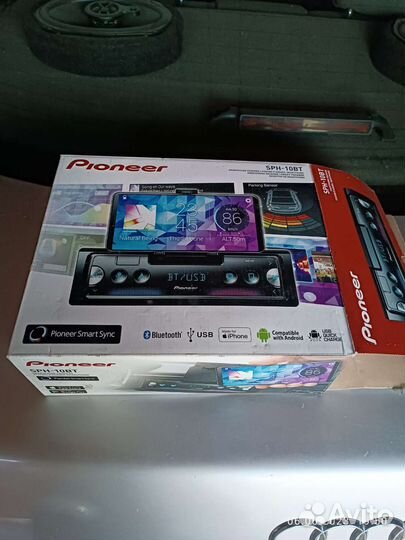 Магнитола Pioneer SPH10BT