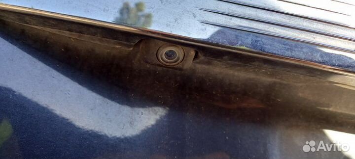 Дверь багажника Toyota Isis ANM15W 1azfse 2004