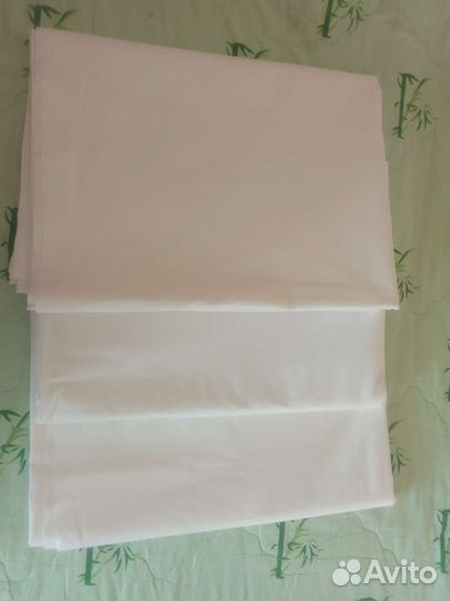 Комплект постельного белья бу. Простыни белые