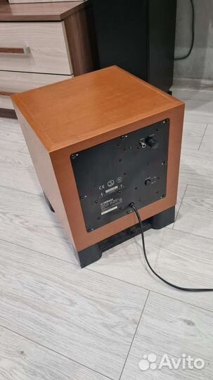 Сабвуфер yamaha