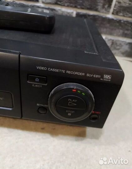 Видеомагнитофон Sony SLV e 811VC