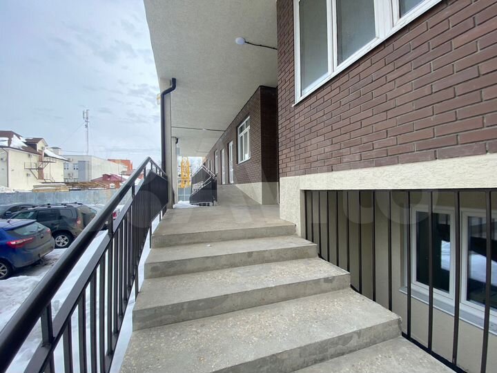 2-к. квартира, 53,9 м², 2/4 эт.