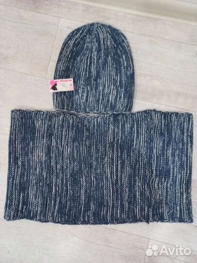 Женский шарф и шапка