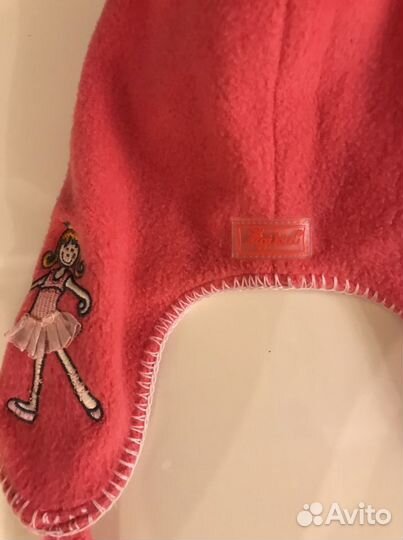 Новая шапка и варежки для девочки sigikid