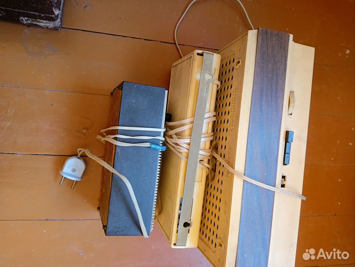 Радио рабочии времён СССР 3 шт