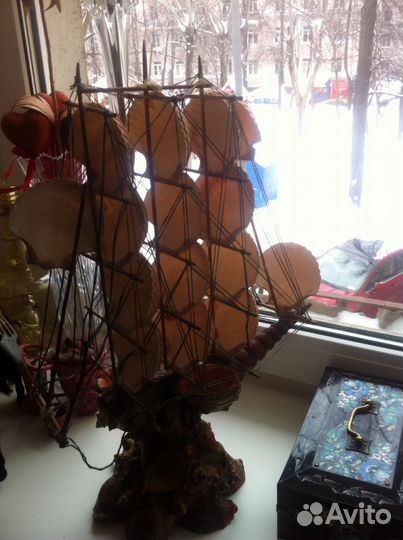 Корабль из ракушек большой