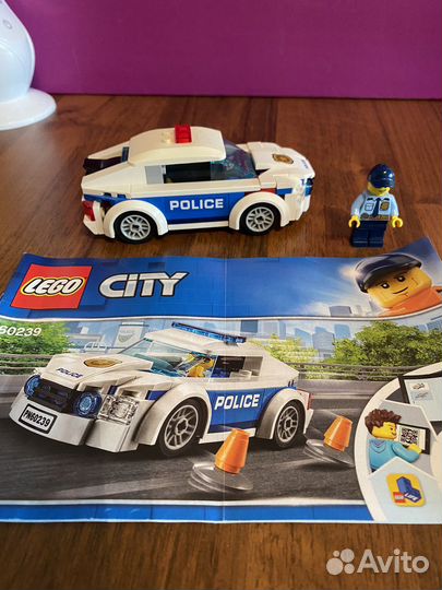 Lego city оригинал 60218,60239