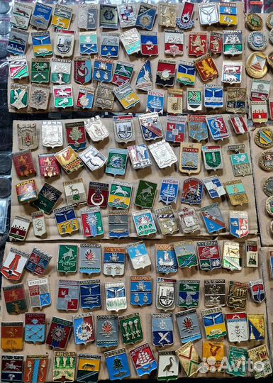 Значки города и гербы