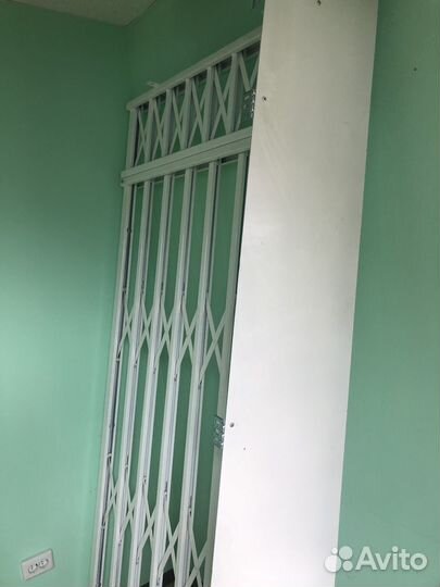 Защитная раздвижная решетка