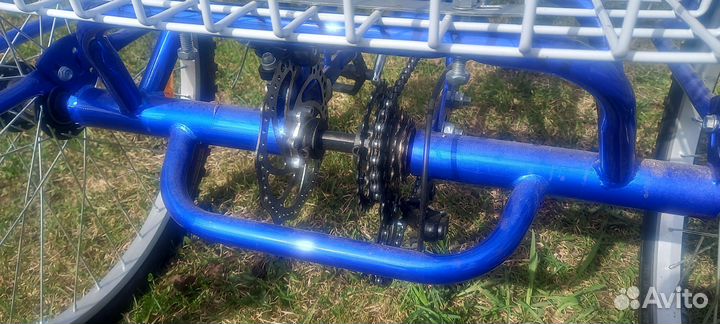 Велосипед взрослый трехколёсный