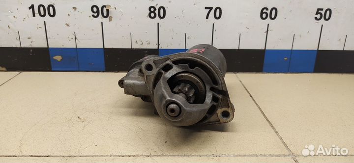 Б/У Б/У Стартер 0001107037 mercedes-benz