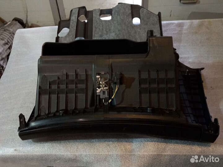 Бардачок Chevrolet Cruze