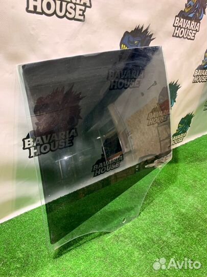 Стекло двери задней левой Bmw X1 E84 N20B20 2012