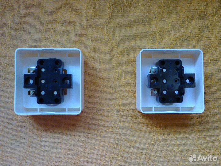 Корпус выключателя с клавишами