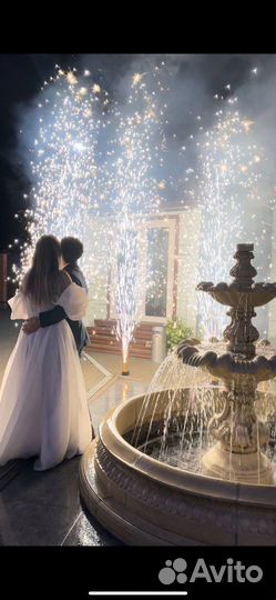 Тяжелый дым,фонтаны,фейерверки