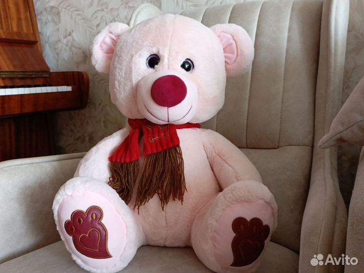 Плюшевый медведь
