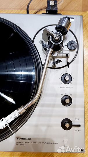 Проигрыватель винила Technics SL-1600 Япония