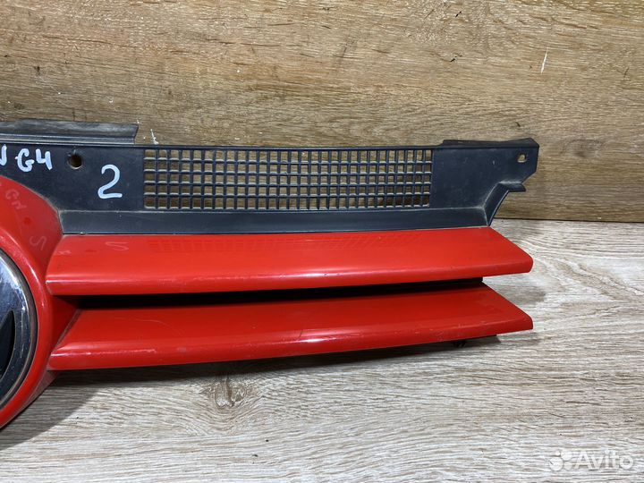 Решетка радиатора Volkswagen Golf 4 Арт. 130387