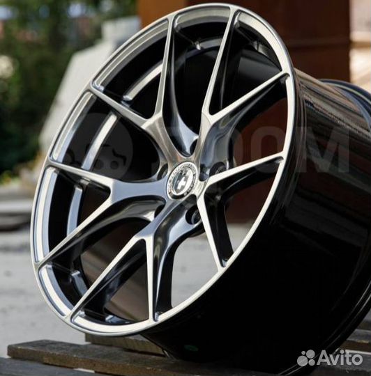 Диск литой Replica HRE P101 R18 5x114.3