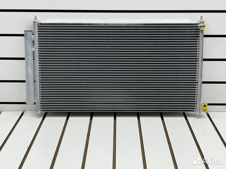 Радиатор кондиционера Honda Civic 9