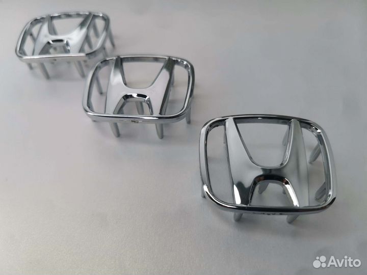 Эмблема на руль Honda