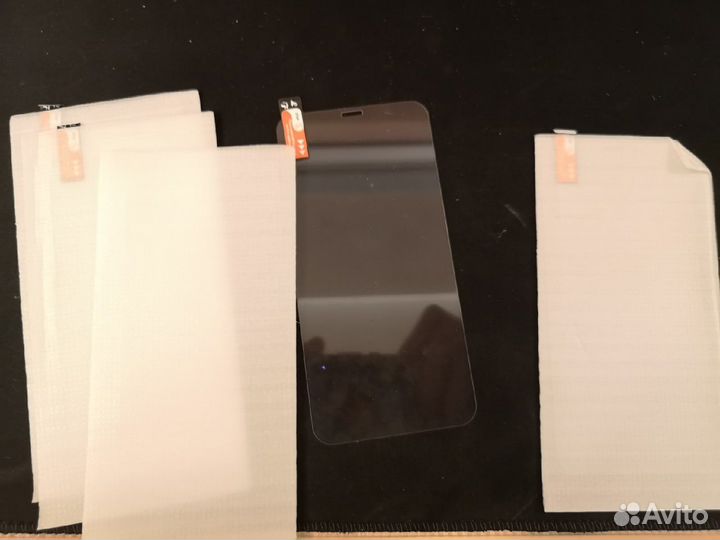 Защитное стекло для iPhone 11