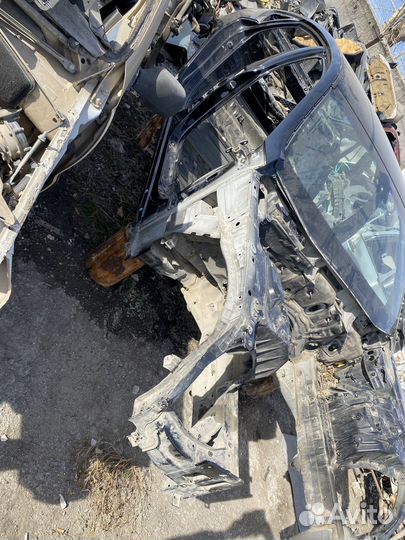 Кузов с птс Genesis g80 2015