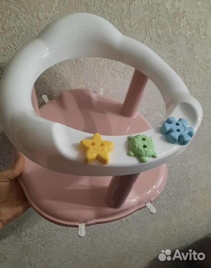 Детское сидение для купания малыша