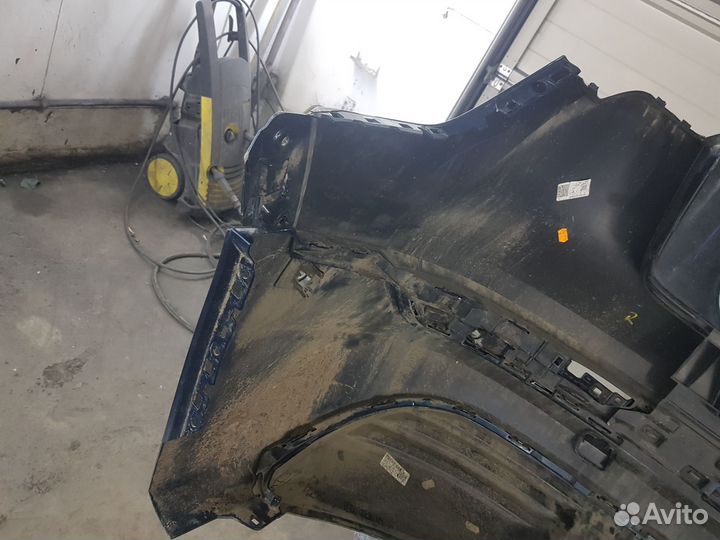 Audi е трон 55 quattro задний бампер