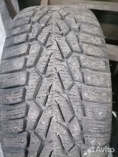 Nokian Tyres Hakkapeliitta 7 225/50 R17 98T