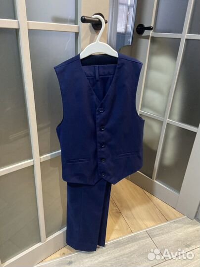 Школьный жилет и брюки
