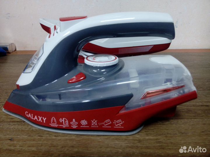 Утюг galaxy GL6150