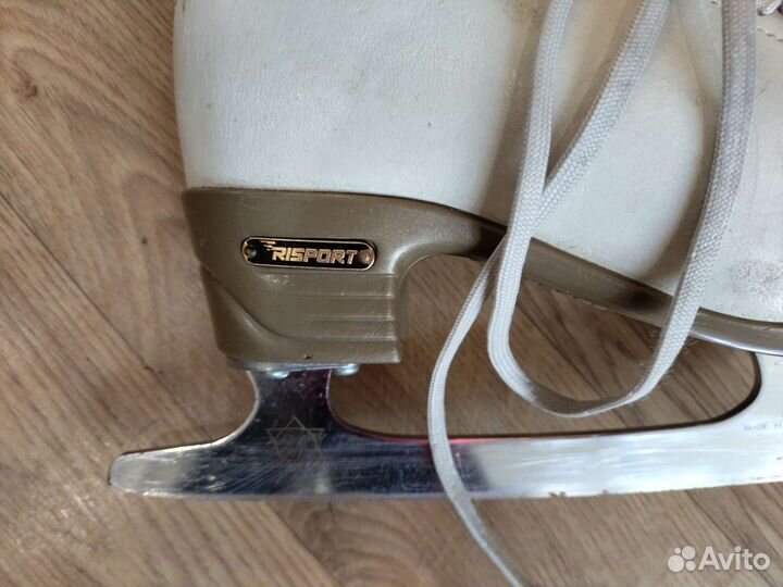 Фигурные коньки risport