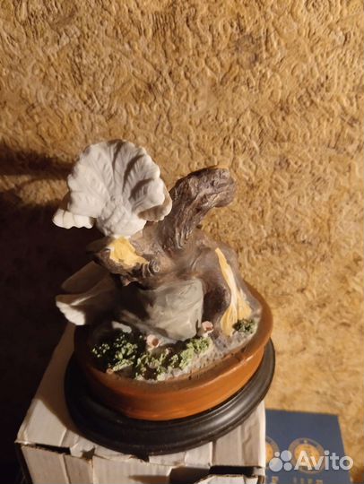 Цветы декоративные статуэтки