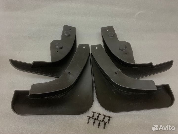 Комплект брызговиков ltdnbbk