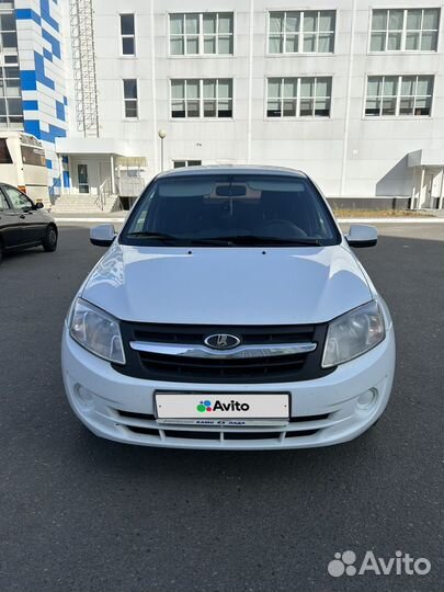 LADA Granta 1.6 МТ, 2012, 105 655 км